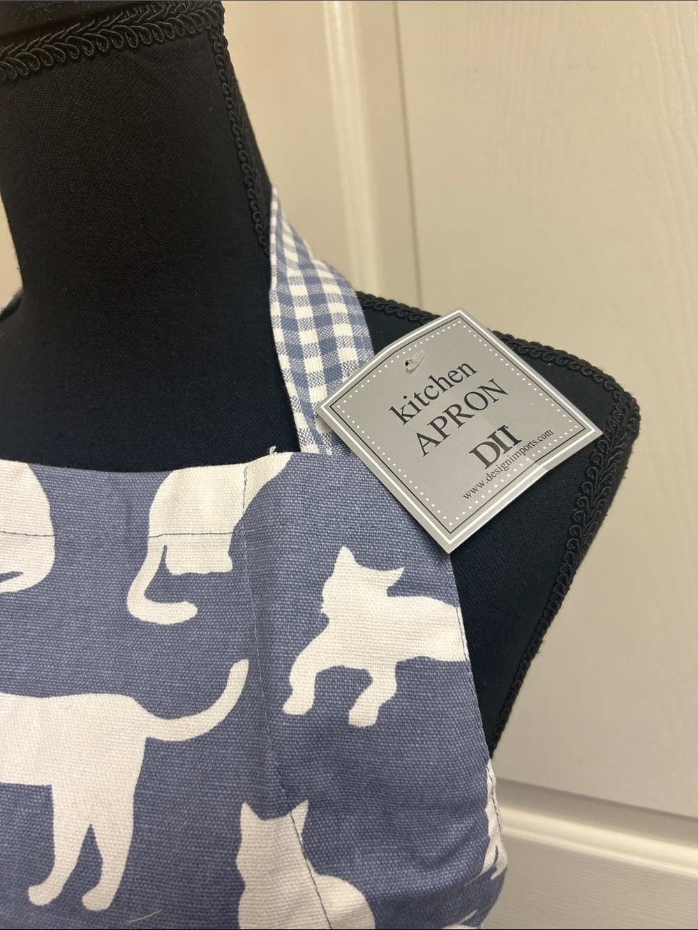 DII Everyday Pets Kitchen Collection Chef Apron, Cat Design NWT - Picture 3 of 6